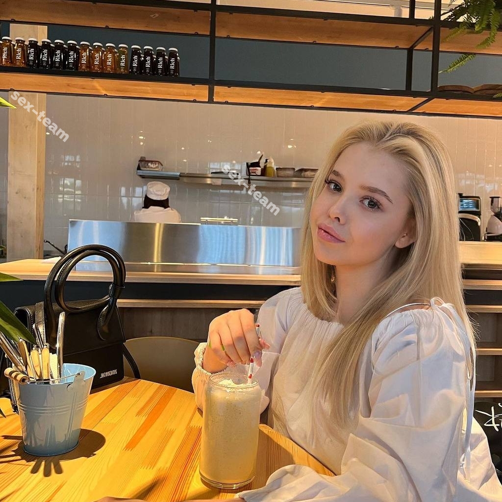 Ася