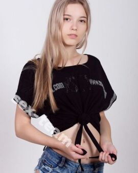 Полина