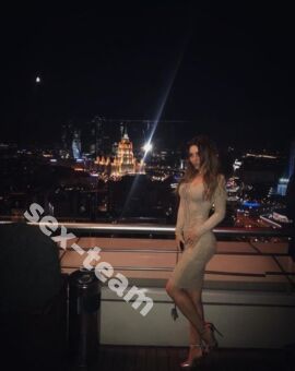 надя