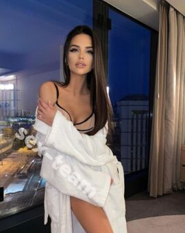 Алина