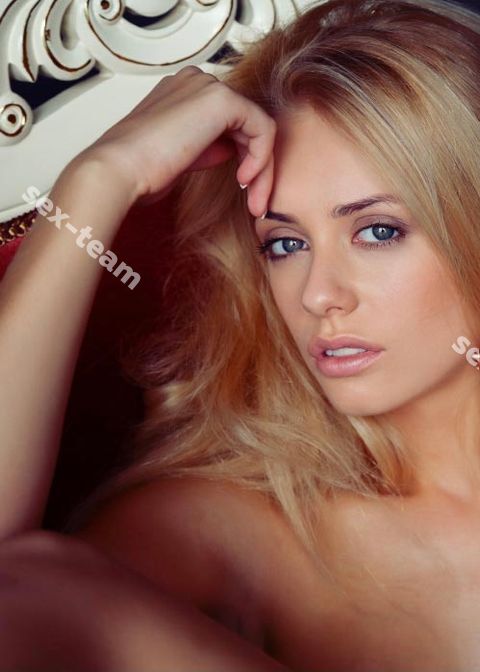 Ева