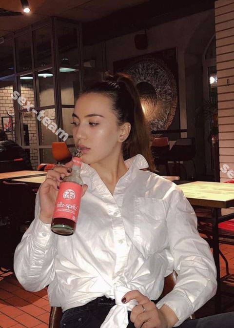 Аника