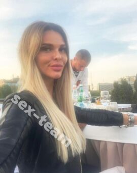 ева