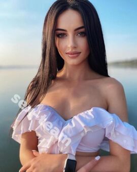 Алина
