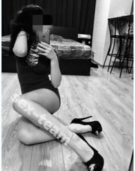 Женя