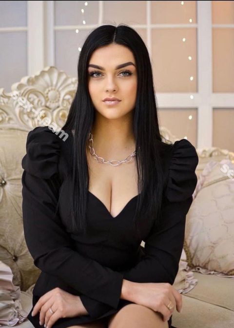 Аня