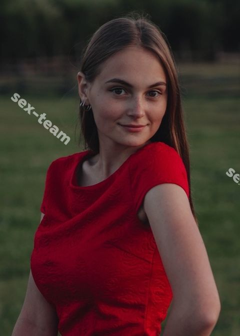 Аня
