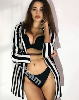 Яна
