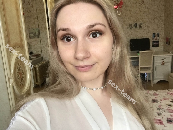 Ева