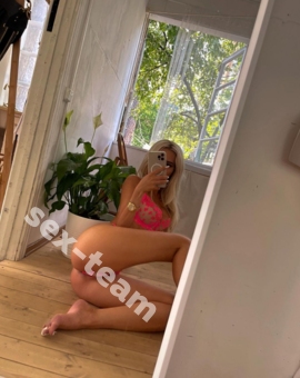 Ева