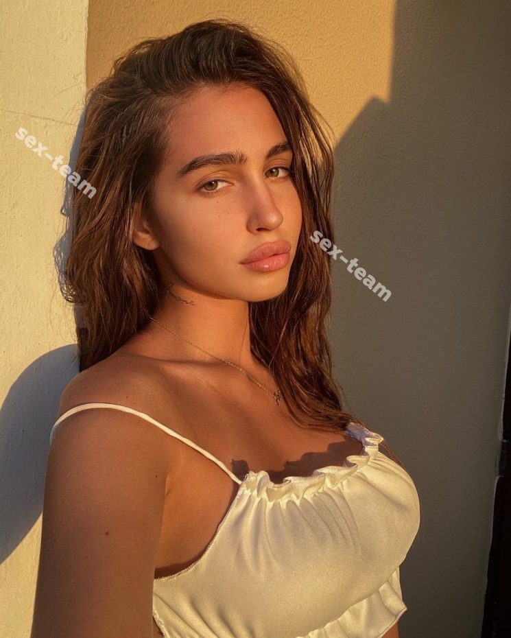 Камилла