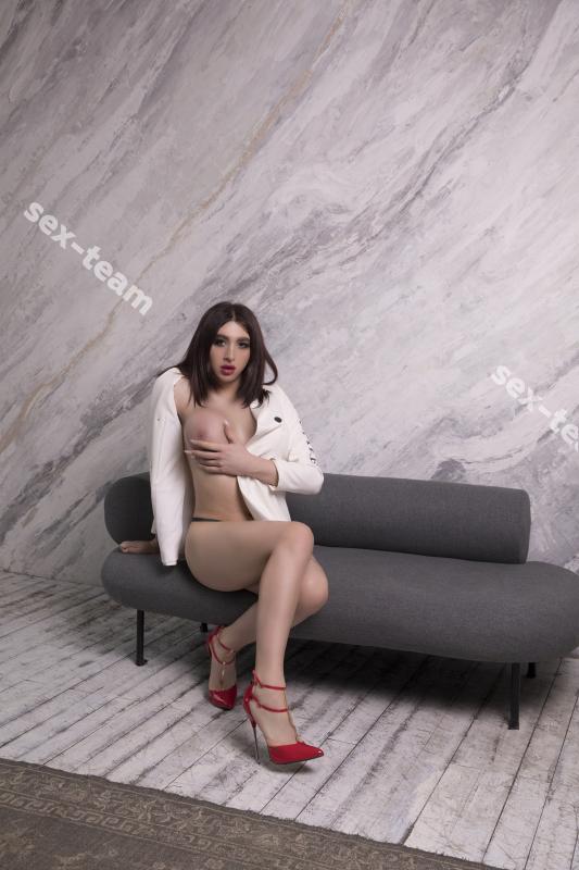 Bella