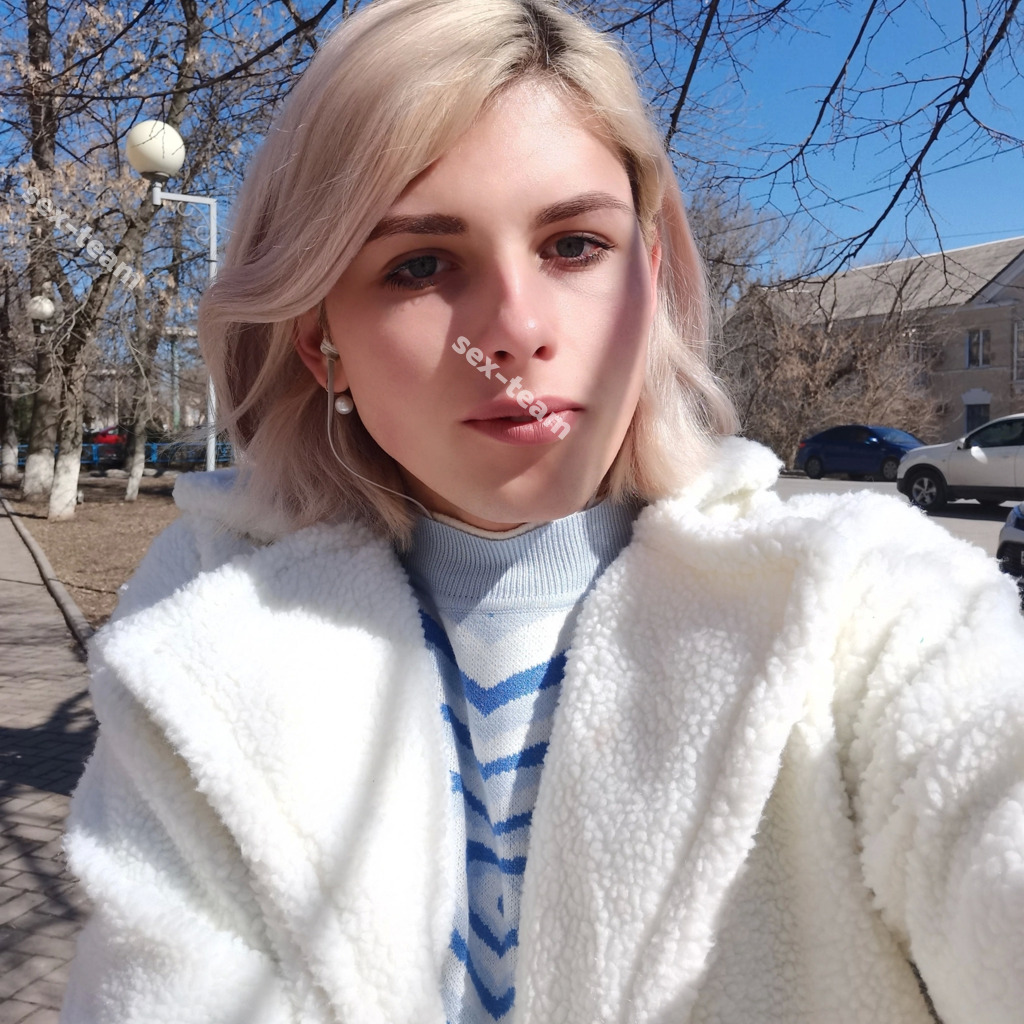 Ева