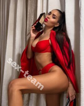 Алина