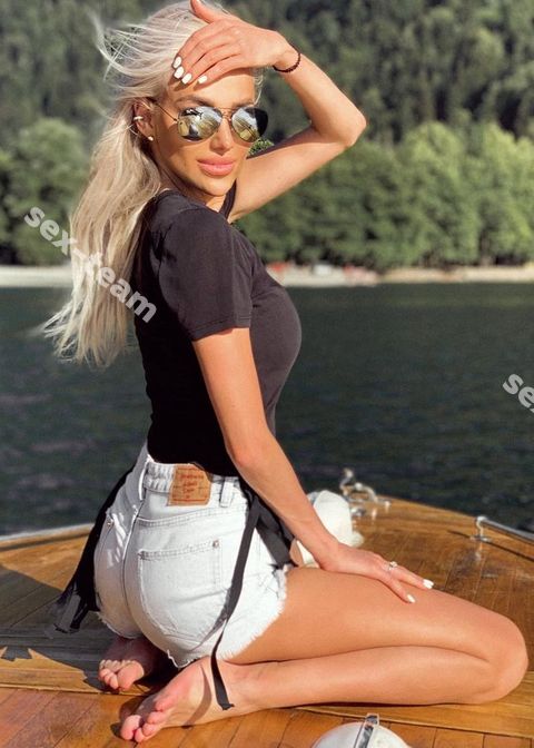 КИРА