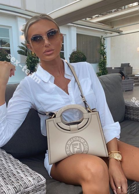 КАРИНА