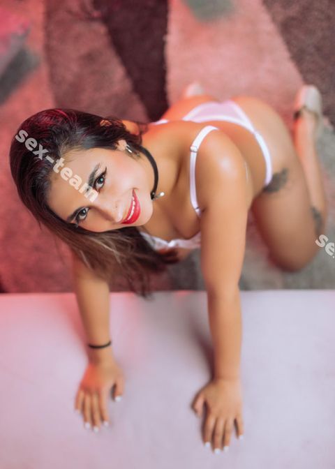 Яна